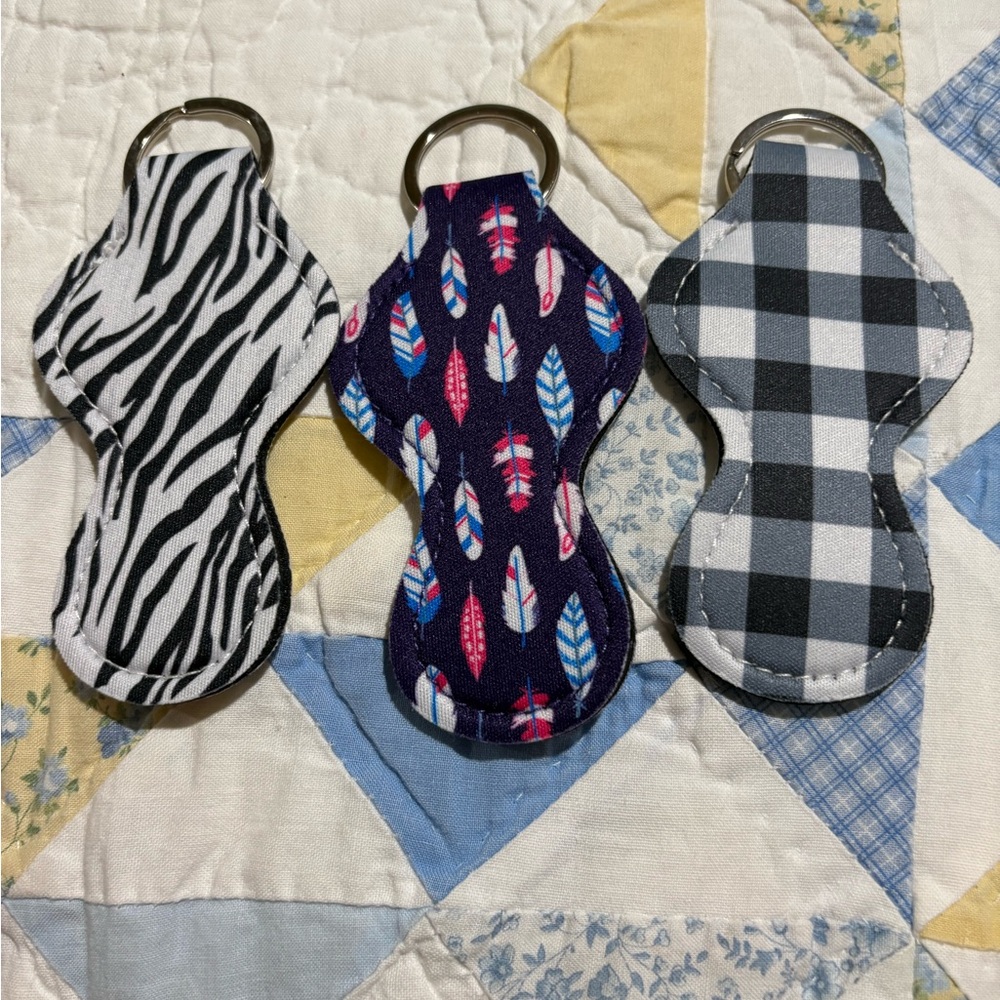 Patterned Keychain Holder Set - Picture 5 of 5
